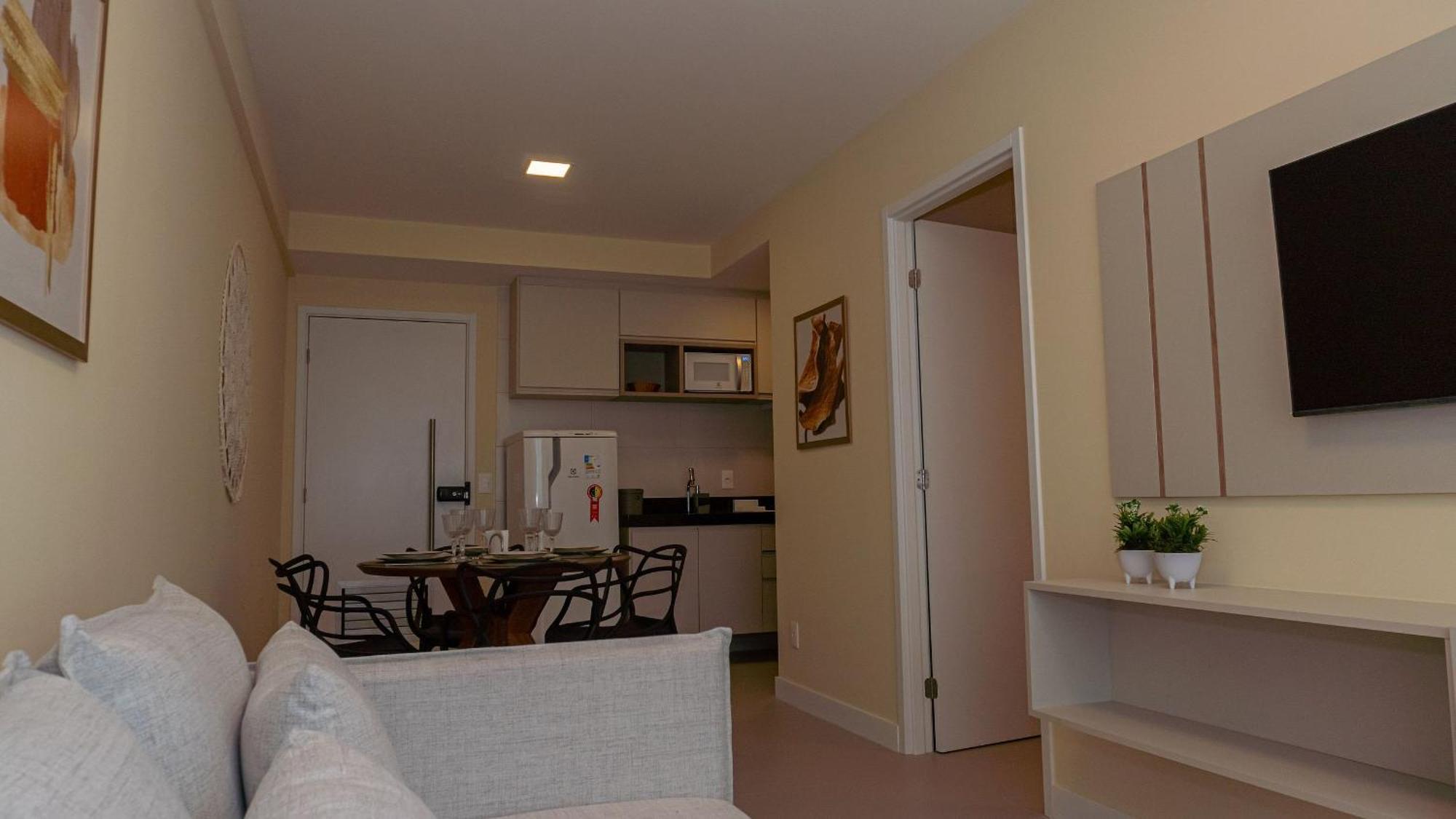 Apartamento Edf. Parque Shopping Por Yolo *
