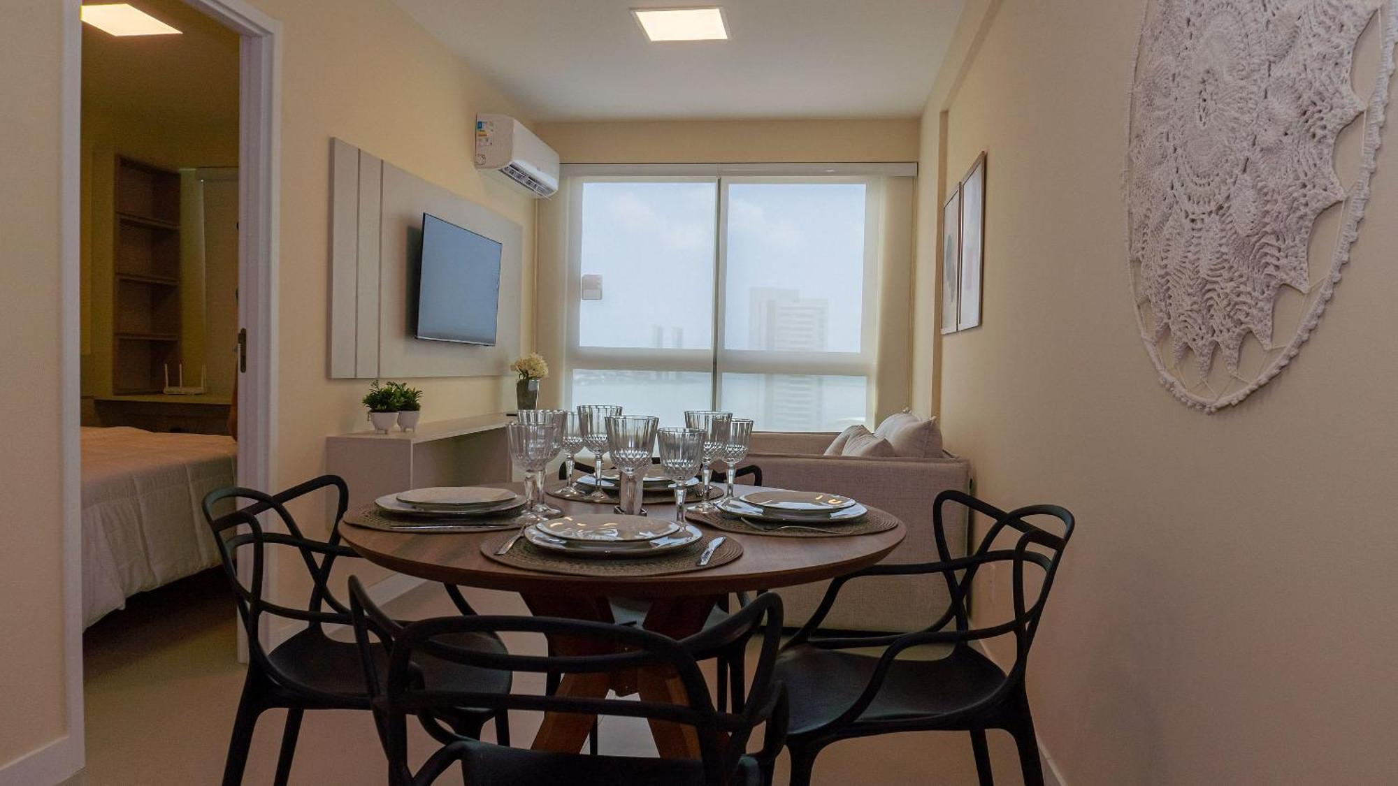 Apartamento Edf. Parque Shopping Por Yolo *