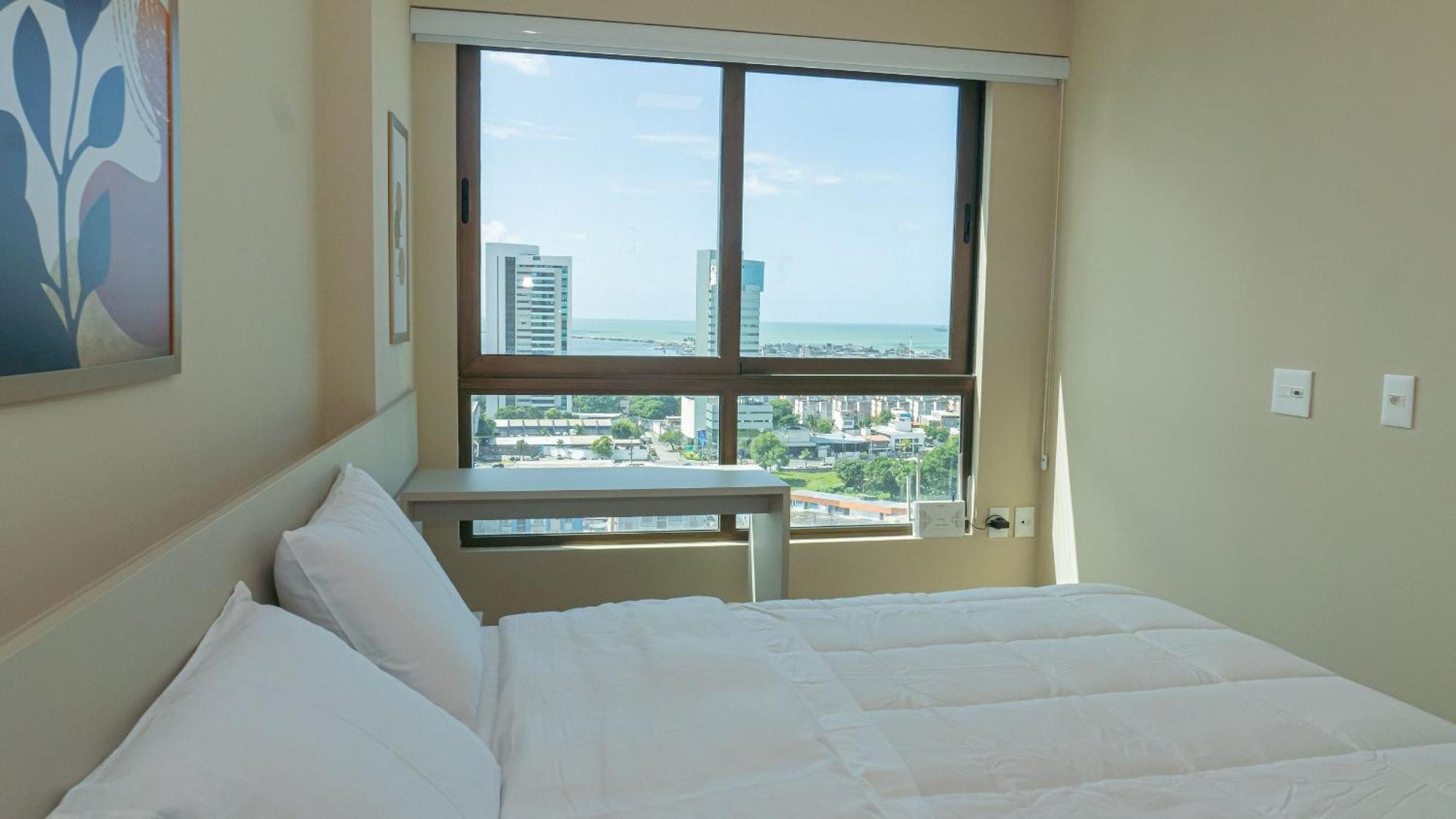 Apartamento Edf. Parque Shopping Por Yolo
